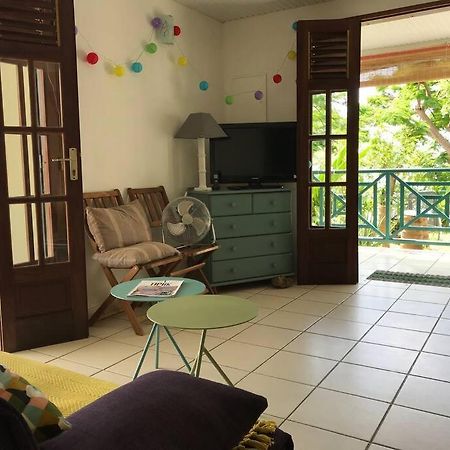 Case A Lili, Joli Bas De Villa Face A La Mer. Terre-De-Haut Extérieur photo