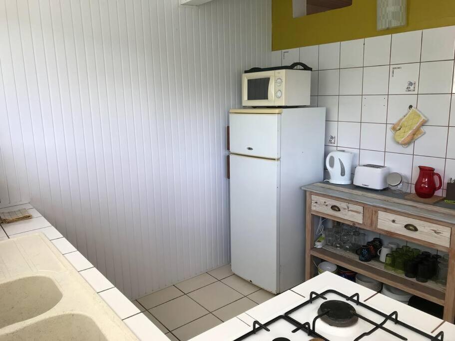 Case A Lili, Joli Bas De Villa Face A La Mer. Terre-De-Haut Extérieur photo